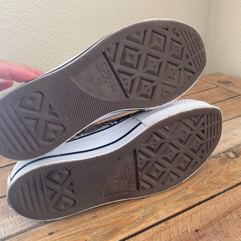 Converse snake print platforms size 7.5 - Picture 7 of 11